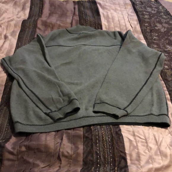 Tommy Bahama Men’s  1/4 zip Reversible Sweater - Picture 2 of 4